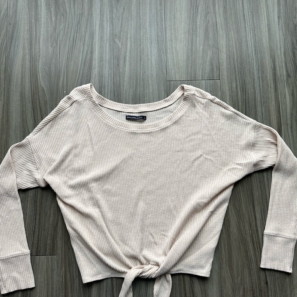 Abercrombie & Fitch Cream Long Sleeve Crop Knit Top